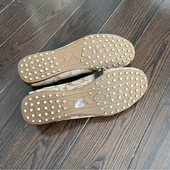 Nwot Coach felisha flat loafers signature jacquard - Picture 4 of 8